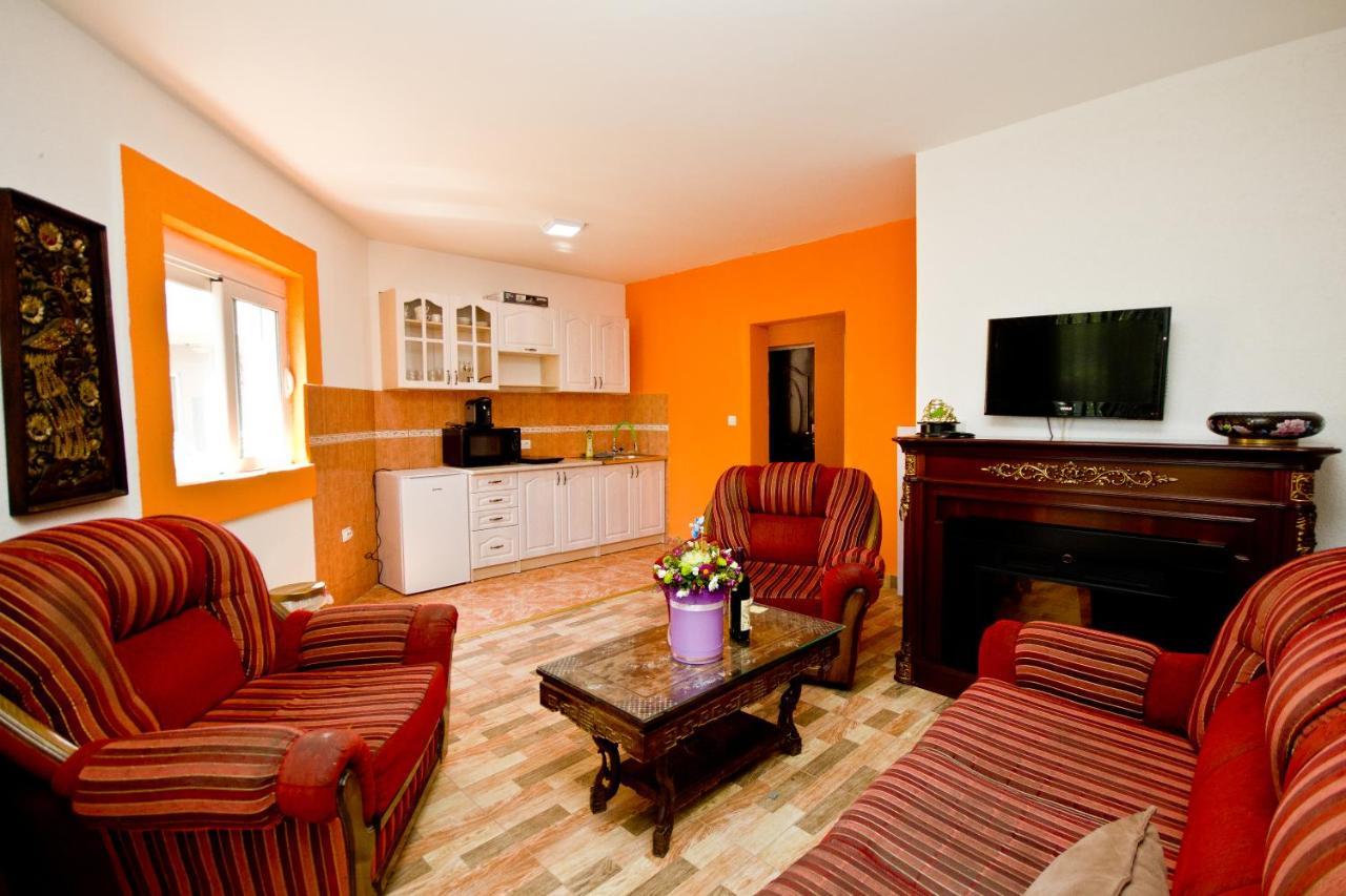 Apartmani Vukcevic Bar Exterior photo